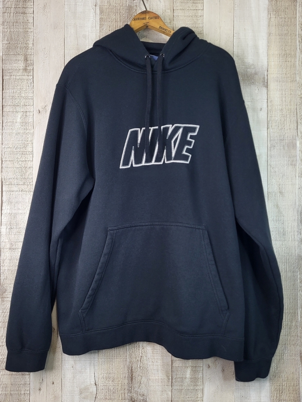 Vintage Nike Men's Black Pullover Hoodie Sweatshirt. Size XXL